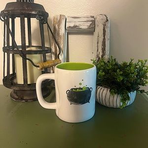 Witches brew Rae Dunn mug